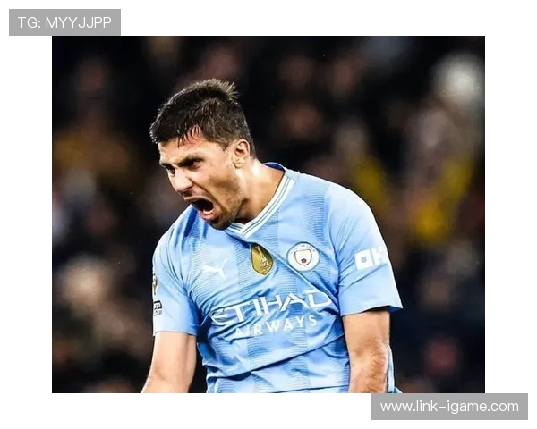 罗德里助力曼城中场主宰英超赛场 成为新时代的防守型核心 罗德里助力曼城中场主宰英超赛场 成为新时代的防守型核心