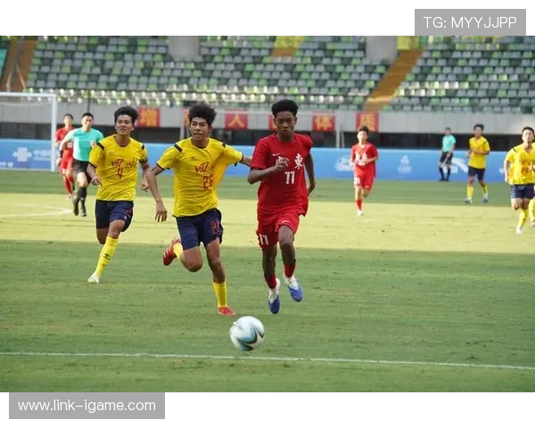围绕足球俱乐部发展的城市体育生态新格局与产业融合多维路径探索