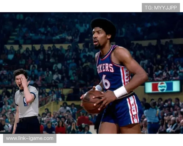 从ABA到NBA巨星之路 朱利叶斯欧文飞翔传奇与篮球影响力解析