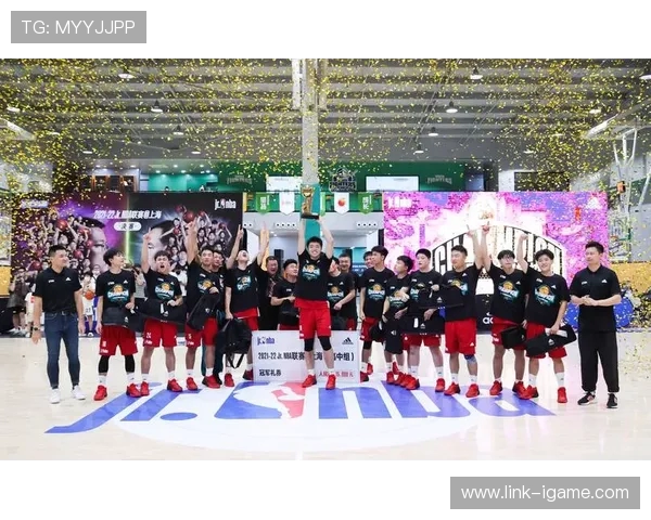 武汉飞盘队在世界滑板锦标赛中的逆袭之路与精彩瞬间揭秘