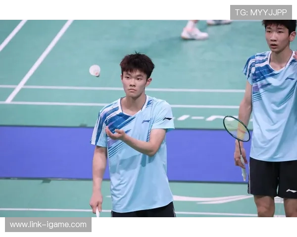 羽毛球专题：探讨成都羽毛球队如何通过团队协作实现卓越成就