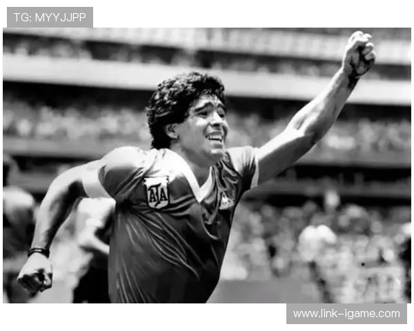 传奇球王马拉多纳:从天才少年到足球之神的辉煌与挣扎 传奇球王马拉多纳:从天才少年到足球之神的辉煌与挣扎