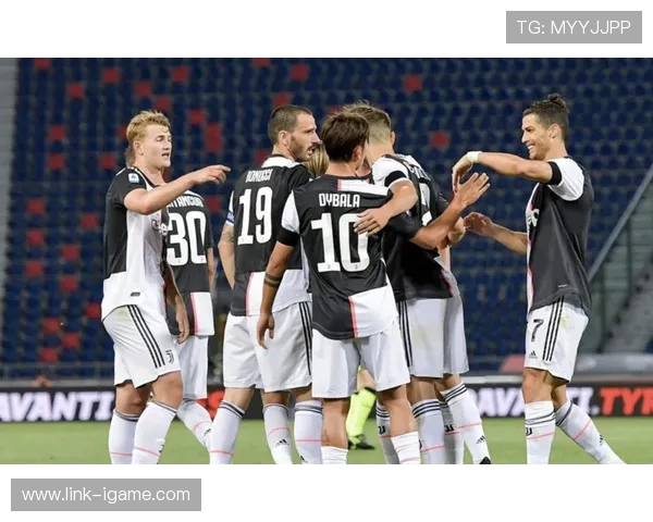 尤文图斯迎战劲敌鏖战激烈豪门对决再掀绿茵风云 尤文图斯迎战劲敌鏖战激烈豪门对决再掀绿茵风云