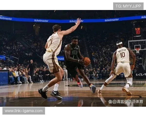 勇士与鹈鹕2015季后赛精彩对决回顾及关键时刻分析 勇士与鹈鹕2015季后赛精彩对决回顾及关键时刻分析